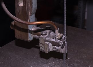 topnom - piła taśmowa do metalu 1.jpg