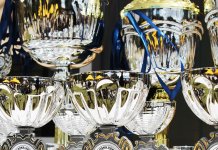 Statuetka szklana z grawerem w wydarzeniach premium – jak dopasować formę nagrody do charakteru gali? statuetka szklana z grawerem 3.jpg